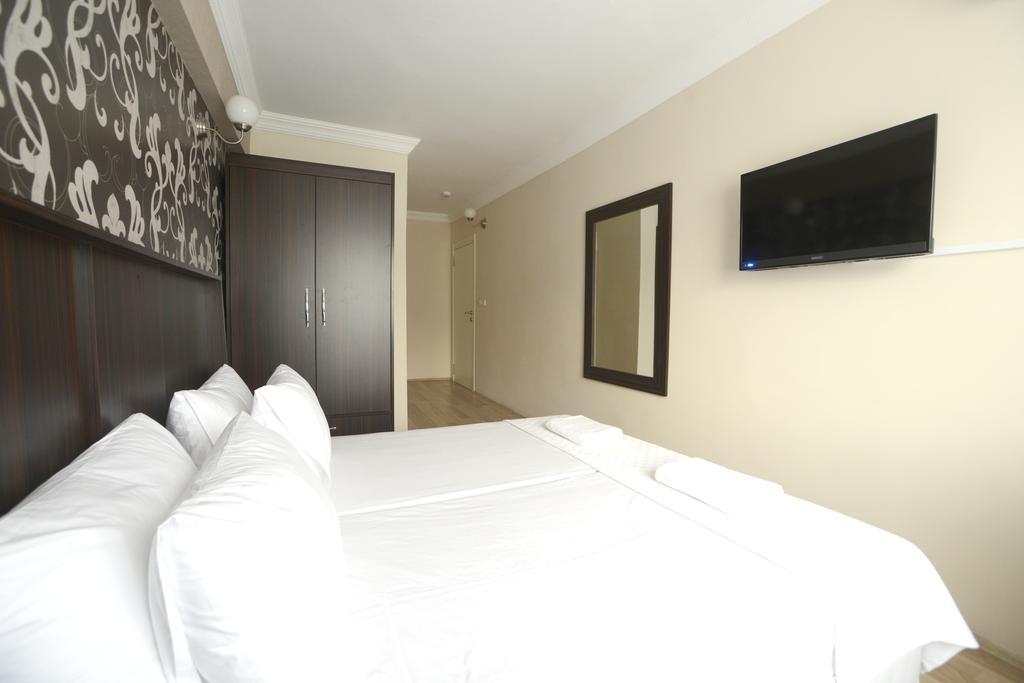 Royalist Tophane Istanbul Room photo